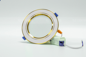 Âm trần khối đúc TOS 12W viền vàng – Ba màu TLC-ATO-VV-12W